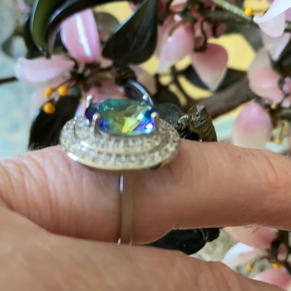 Vintage 925 mystic topaz & white sapphire ring main image 0